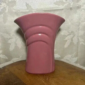 Vintage Art Deco  Pink Ceramic Vase